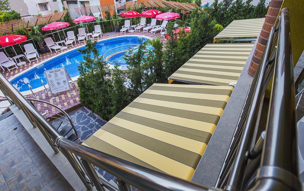 Jbh Hotel สวิติ วลัส ภายนอก รูปภาพ