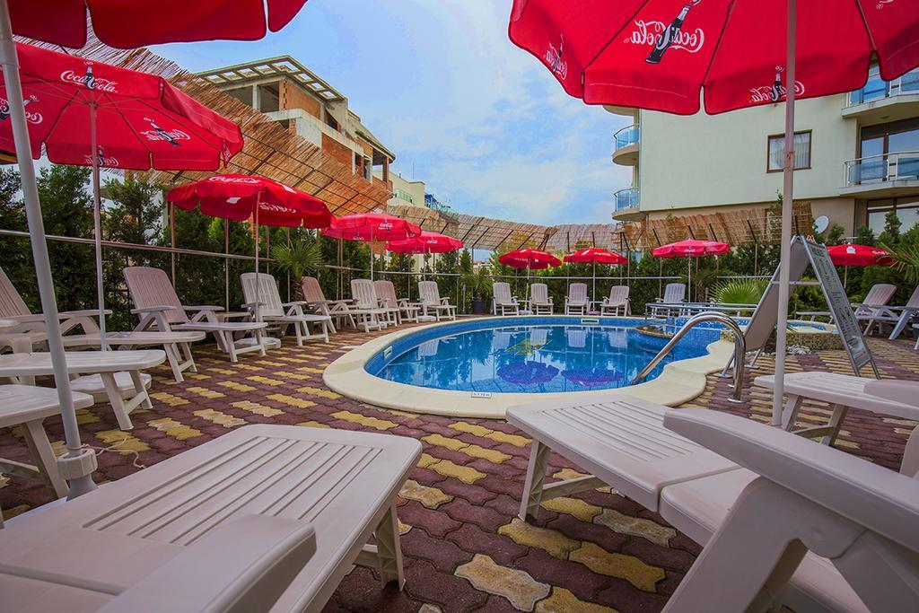 Jbh Hotel สวิติ วลัส ภายนอก รูปภาพ