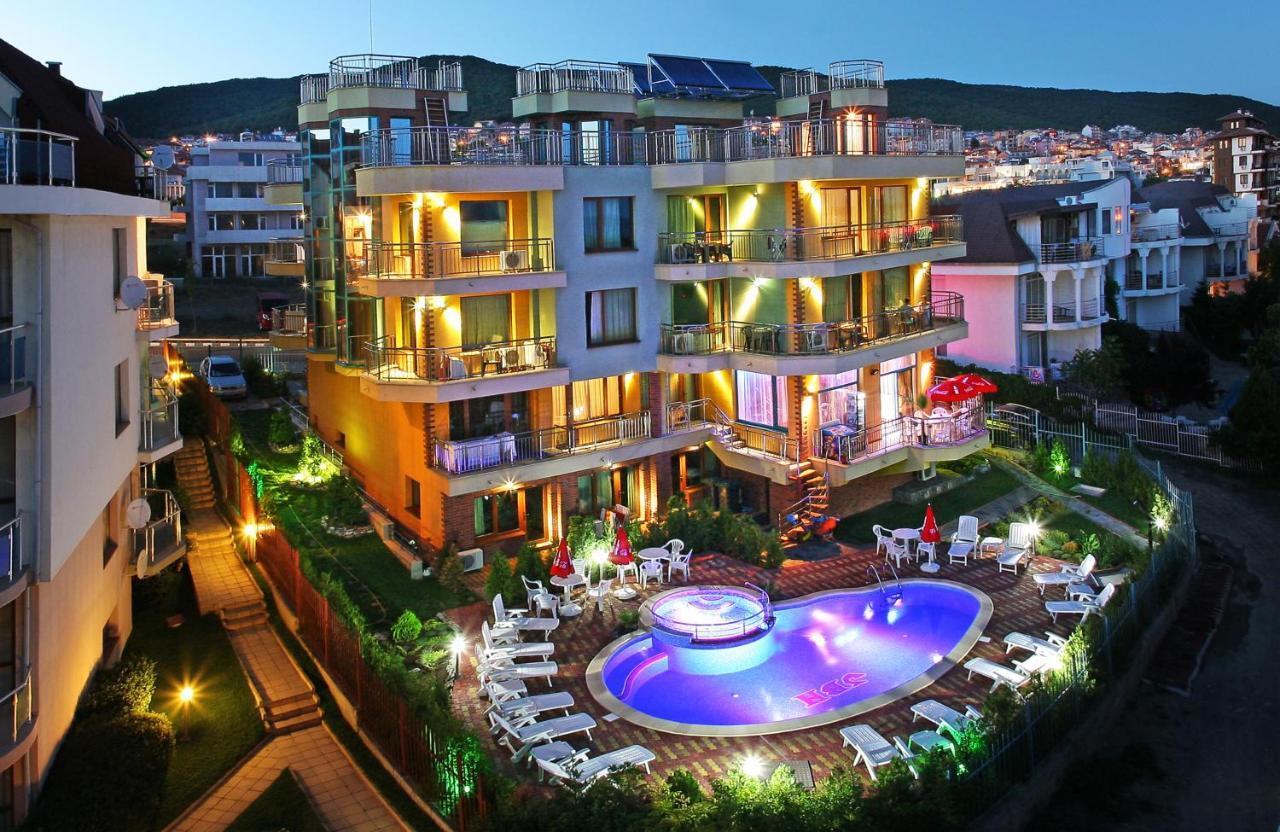 Jbh Hotel สวิติ วลัส ภายนอก รูปภาพ